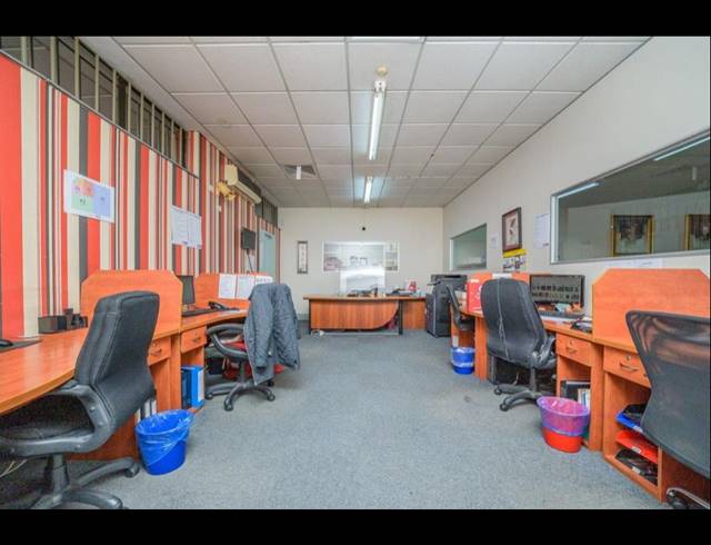 648M² WAREHOUSE FOR SALE IN GLENWOOD